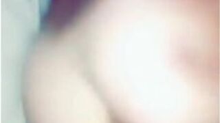 Мой друг трахает сводную сестру во время сна - порно видео